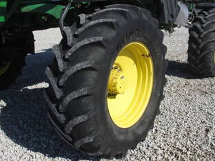 2018 Mitas 650/65R38