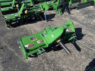 John Deere 647