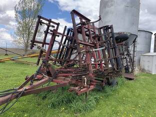 1985 Noble MIX-N-TILL