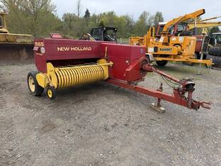 1999 New Holland 565