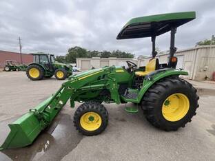 2019 John Deere 4044R