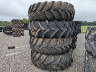 2023 John Deere 620/70R46
