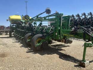 2020 John Deere 1775NT