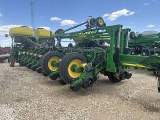 2009 John Deere 1770NT CCS