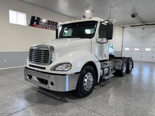 2014 Freightliner COLUMBIA 120