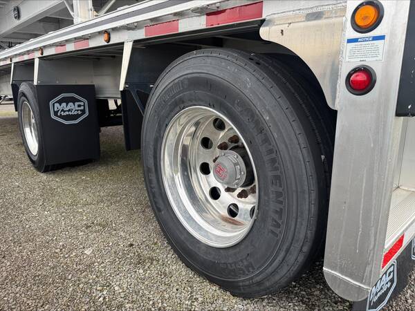 2026 Mac 72k flatbed