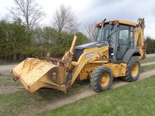 2001 John Deere 310SG