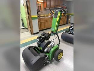 2025 John Deere 180SL
