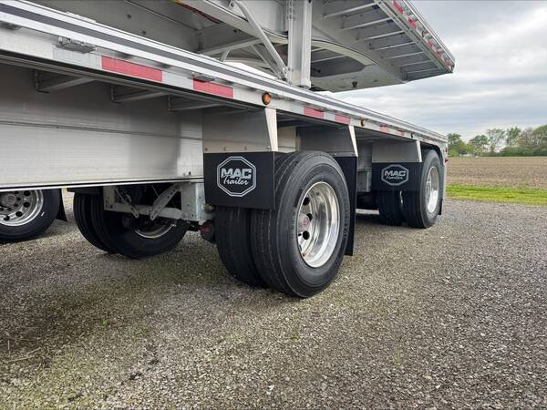 2026 Mac 72k flatbed