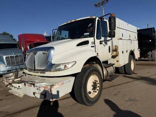 2013 International DURASTAR 4400