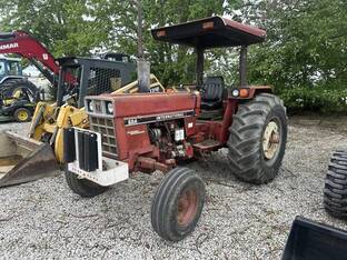 1982 International 884