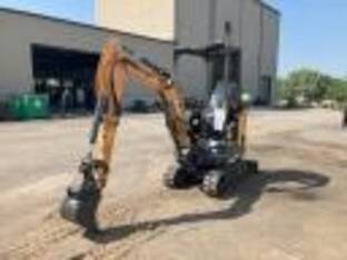 2025 Case CX19D