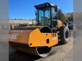 2024 Case SV213E