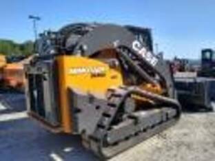 2025 Case DL550