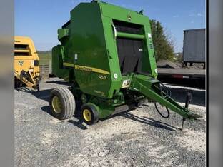 John Deere 458