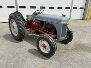 1950 Ford 8N