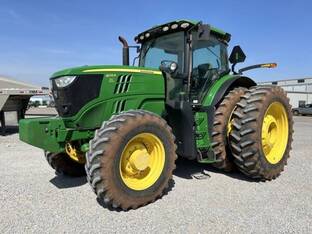 2020 John Deere 6215R