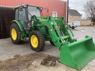 2023 John Deere 5120M