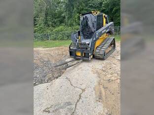 2026 SKID STEER 4K LB HEAVY DUTY PALLET FORKS