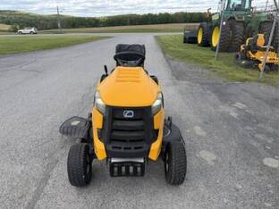 2015 Cub Cadet XT2