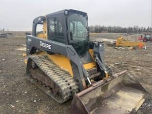 2015 John Deere 333E