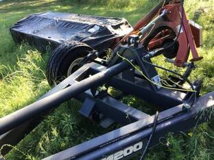 New Holland H6750