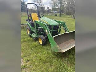 2013 John Deere 1025R