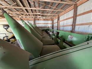 2010 John Deere 608C