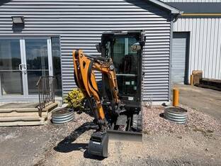 2025 Case CX19D
