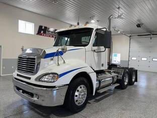2007 Freightliner COLUMBIA 120