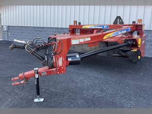 2012 New Holland H7230