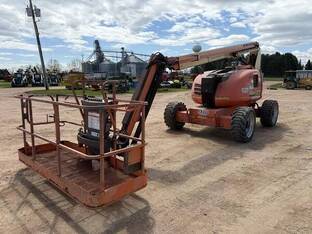 2016 JLG 600AJ