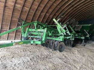 2021 John Deere 2730