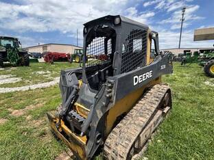 2014 John Deere 323E