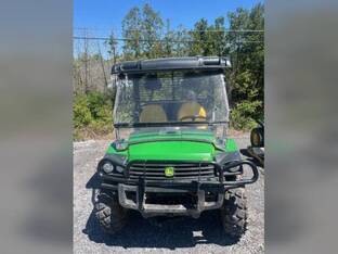 2011 John Deere GATOR XUV 825I GREEN