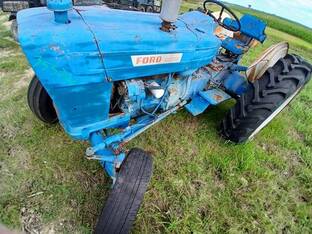 Ford 4000
