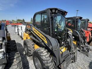 New Holland L320