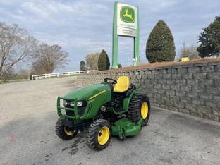 2013 John Deere 2032R