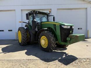 2019 John Deere 8245R