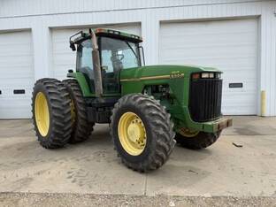 1996 John Deere 8300