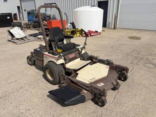 2016 Grasshopper 727EFI