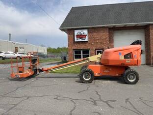 2016 JLG 400S