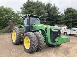 2013 John Deere 8335R