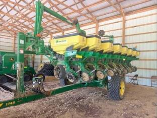 2024 John Deere 1745