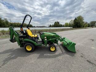 2019 John Deere 1025R