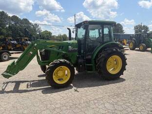 John Deere 5090E
