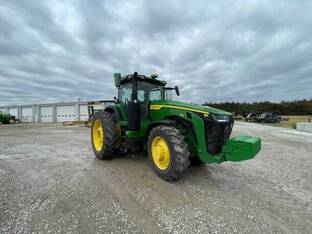 2022 John Deere 8R 280
