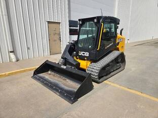 2021 JCB 3TS-8T