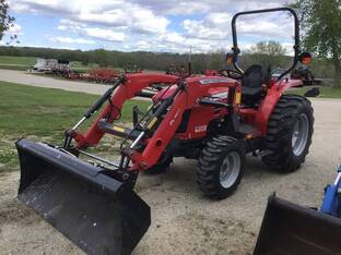 Massey-Ferguson 1835M