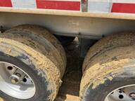 2013 Mac 40 ft end dump
